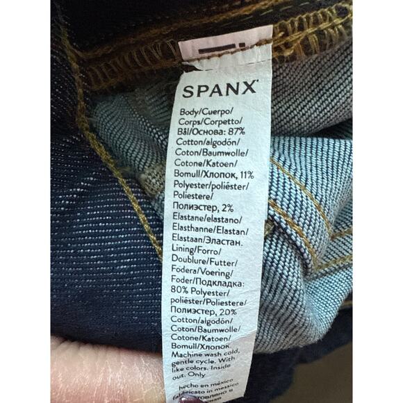 Spanx Kick Flare Original EveryWear Jeans Raw Indigo Size Small Petite - Picture 10 of 10